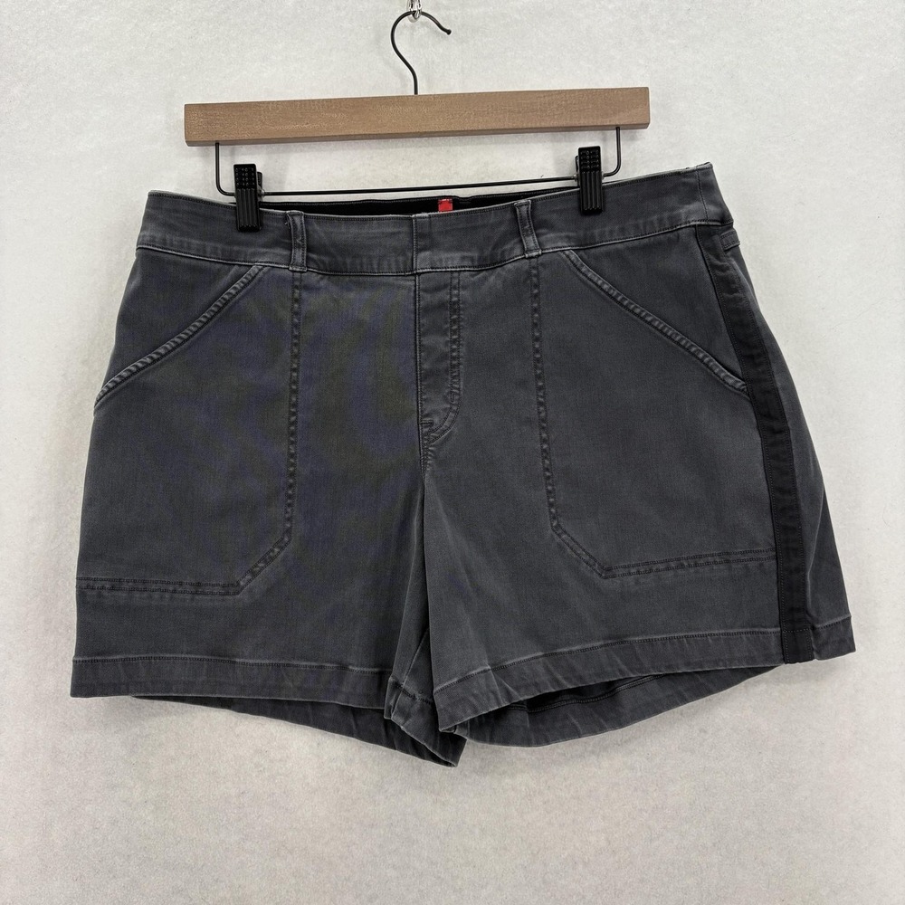 Spanx Stretch Twill Shorts Womens XL Gray Stretch Pull-On Casual Mid Rise 6"